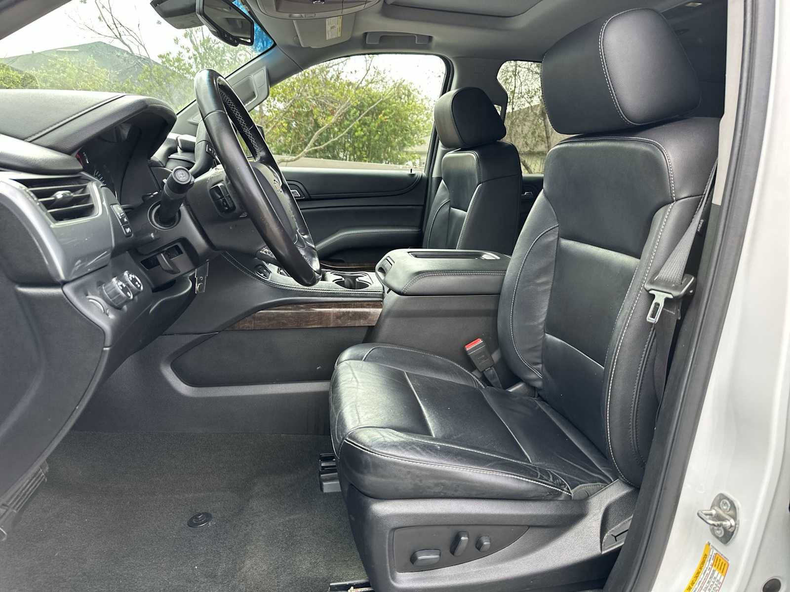 Used 2018 Chevrolet Tahoe LT AWD/4WD image 16