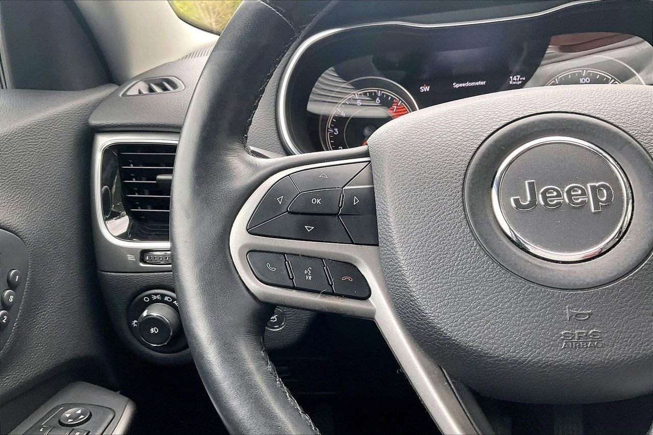 Certified 2019 Jeep Cherokee Limited image 29