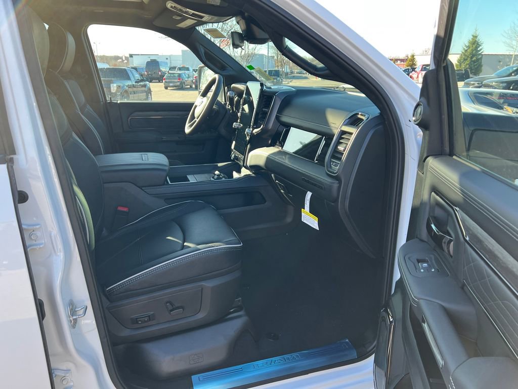 New 2026 RAM 3500 Limited image 18