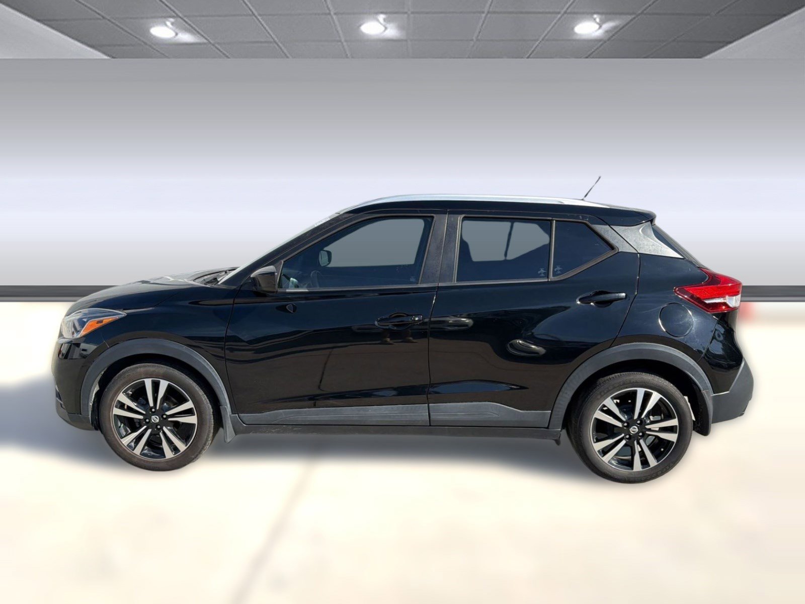 Used 2018 Nissan Kicks SV video 2