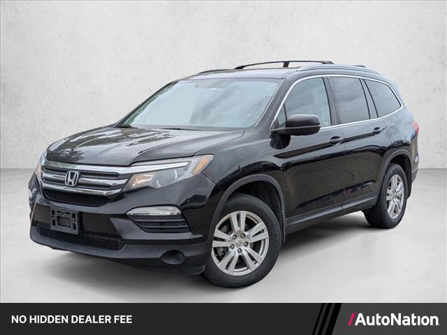 Used 2017 Honda Pilot LX image 1