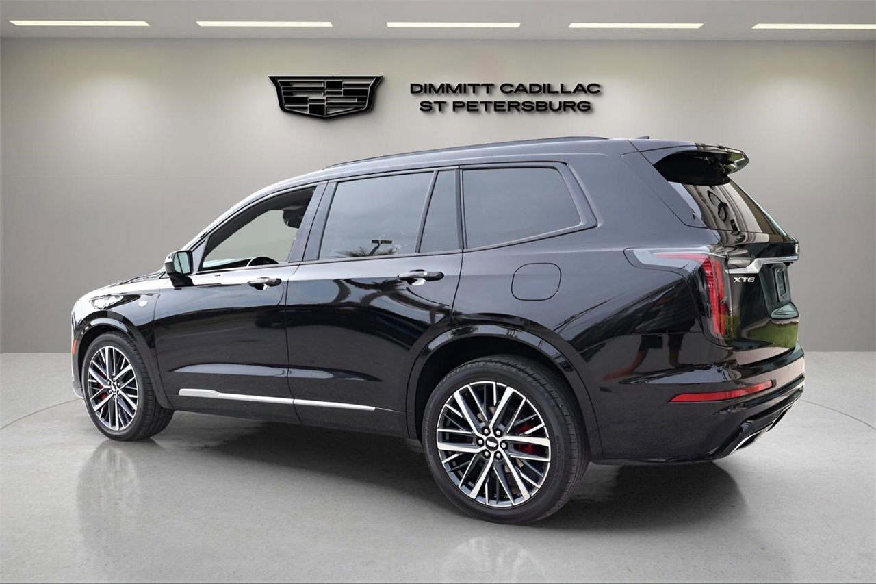 Certified 2023 Cadillac XT6 Sport image 3