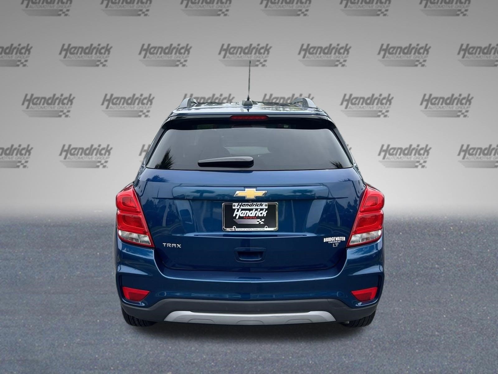 Used 2019 Chevrolet Trax LT w/ LT Convenience Package FWD image 9