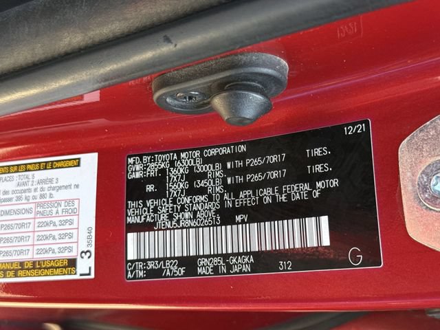 Used 2022 Toyota 4Runner SR5 Premium w/ Moonroof Package AWD/4WD image 35