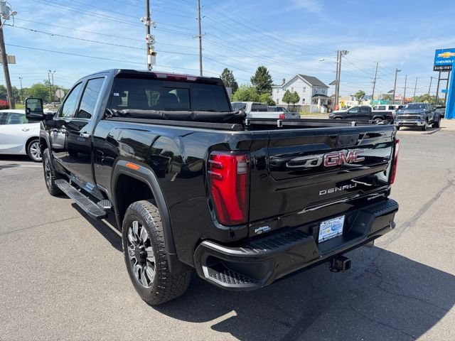Used 2024 GMC Sierra 2500 Denali AWD/4WD image 7