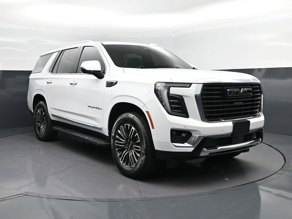 Used 2025 GMC Yukon Elevation w/ LPO, Elevation Black Package AWD/4WD image 9