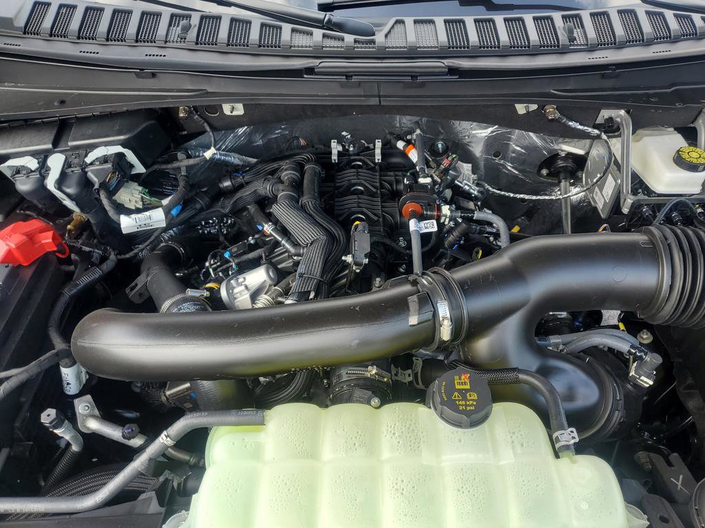 New 2025 Ford Expedition Active image 16