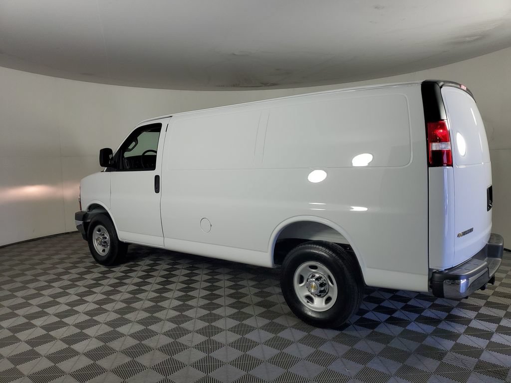 New 2026 Chevrolet Express 2500 w/ Driver Convenience Package RWD image 6