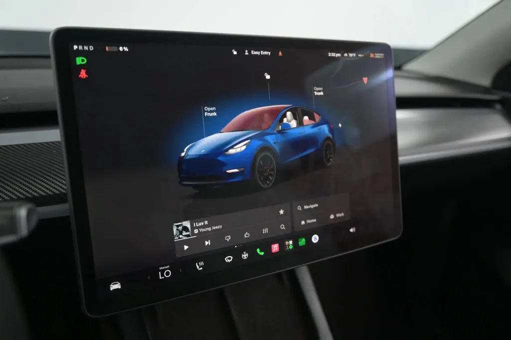 Used 2022 Tesla Model Y Performance AWD/4WD image 30