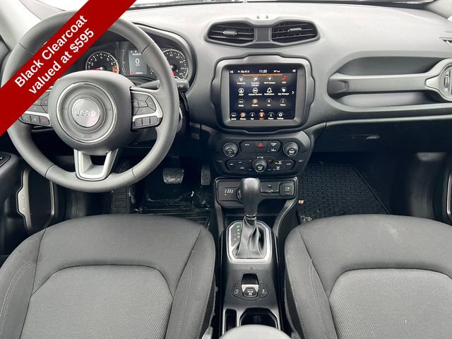 Used 2023 Jeep Renegade Latitude image 2
