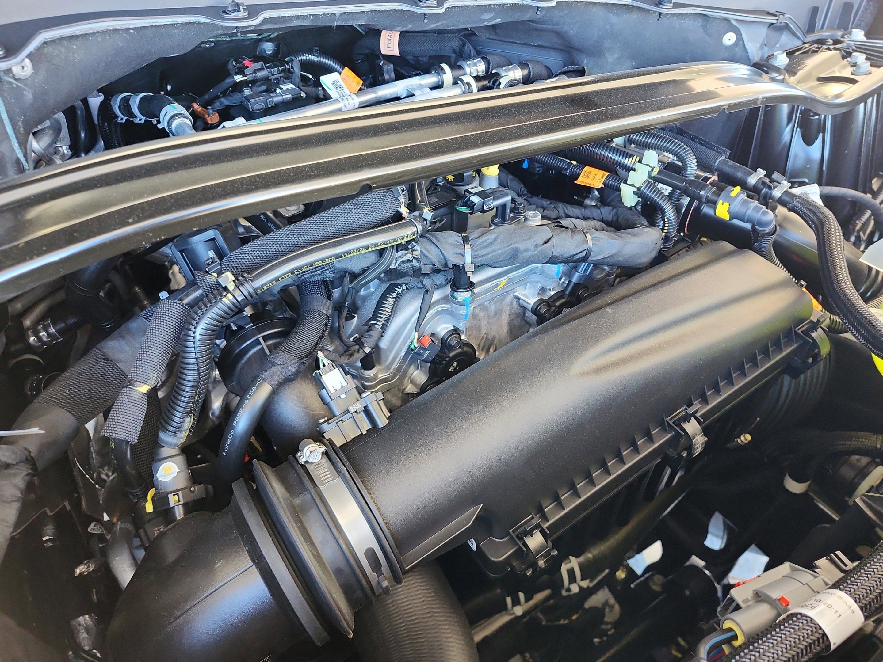 New 2026 Ford Explorer ST-Line w/ ST-Line Street Pack image 28