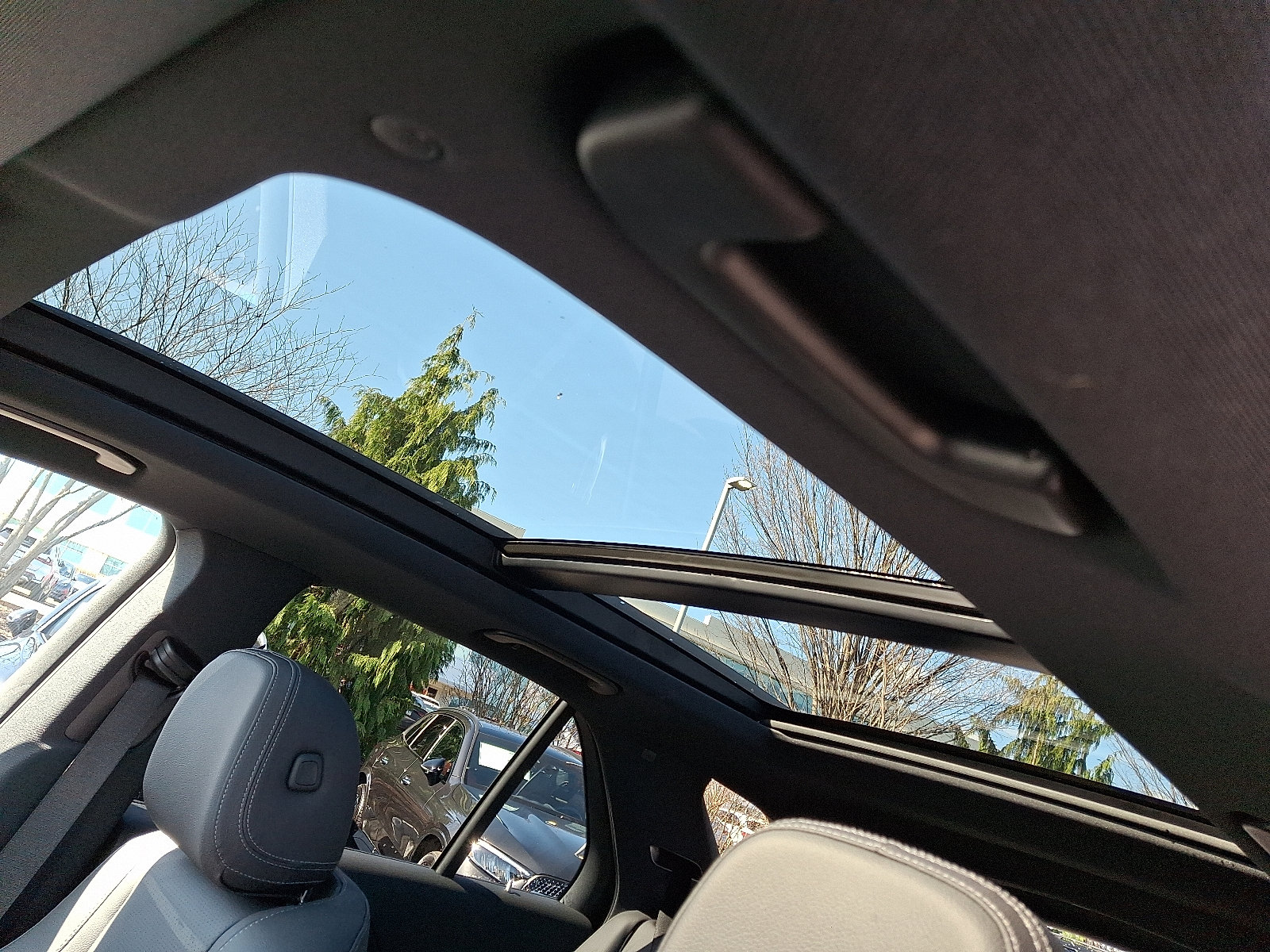 New 2026 Mercedes-Benz GLE 350 4MATIC image 12