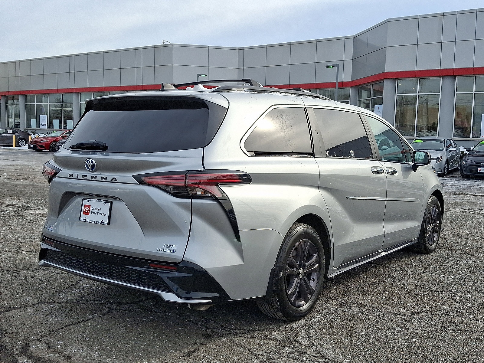 Certified 2024 Toyota Sienna XSE w/ XSE Plus Package image 7