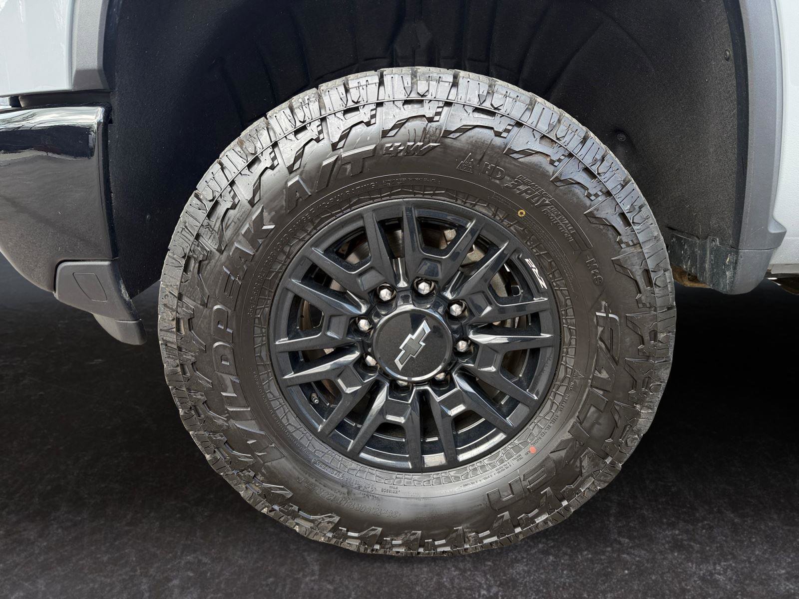 Used 2024 Chevrolet Silverado 2500 ZR2 AWD/4WD image 28