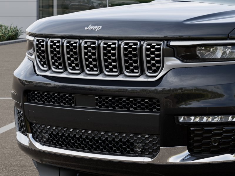 New 2025 Jeep Grand Cherokee L Summit image 32