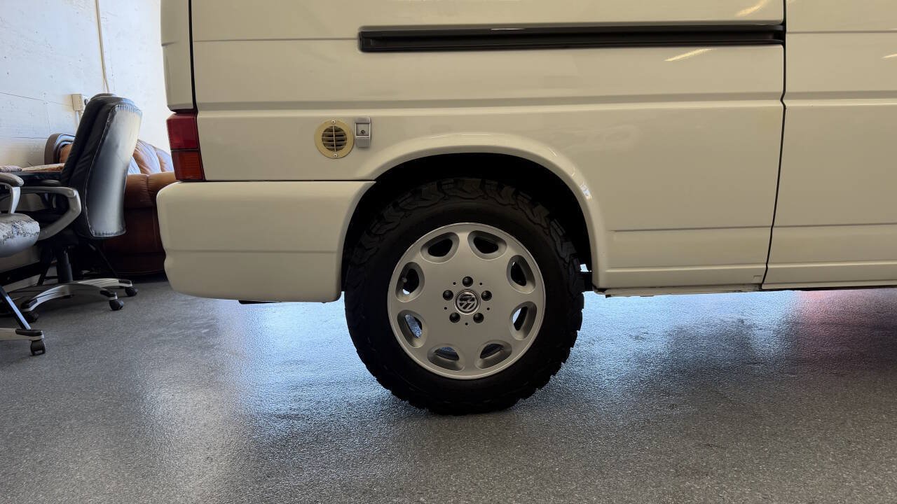 Used 1997 Volkswagen Eurovan Camper FWD image 64