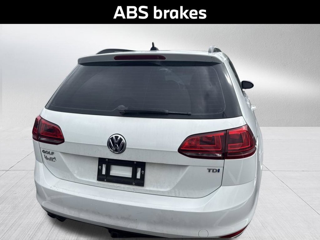 Used 2015 Volkswagen Golf TDI S FWD image 7