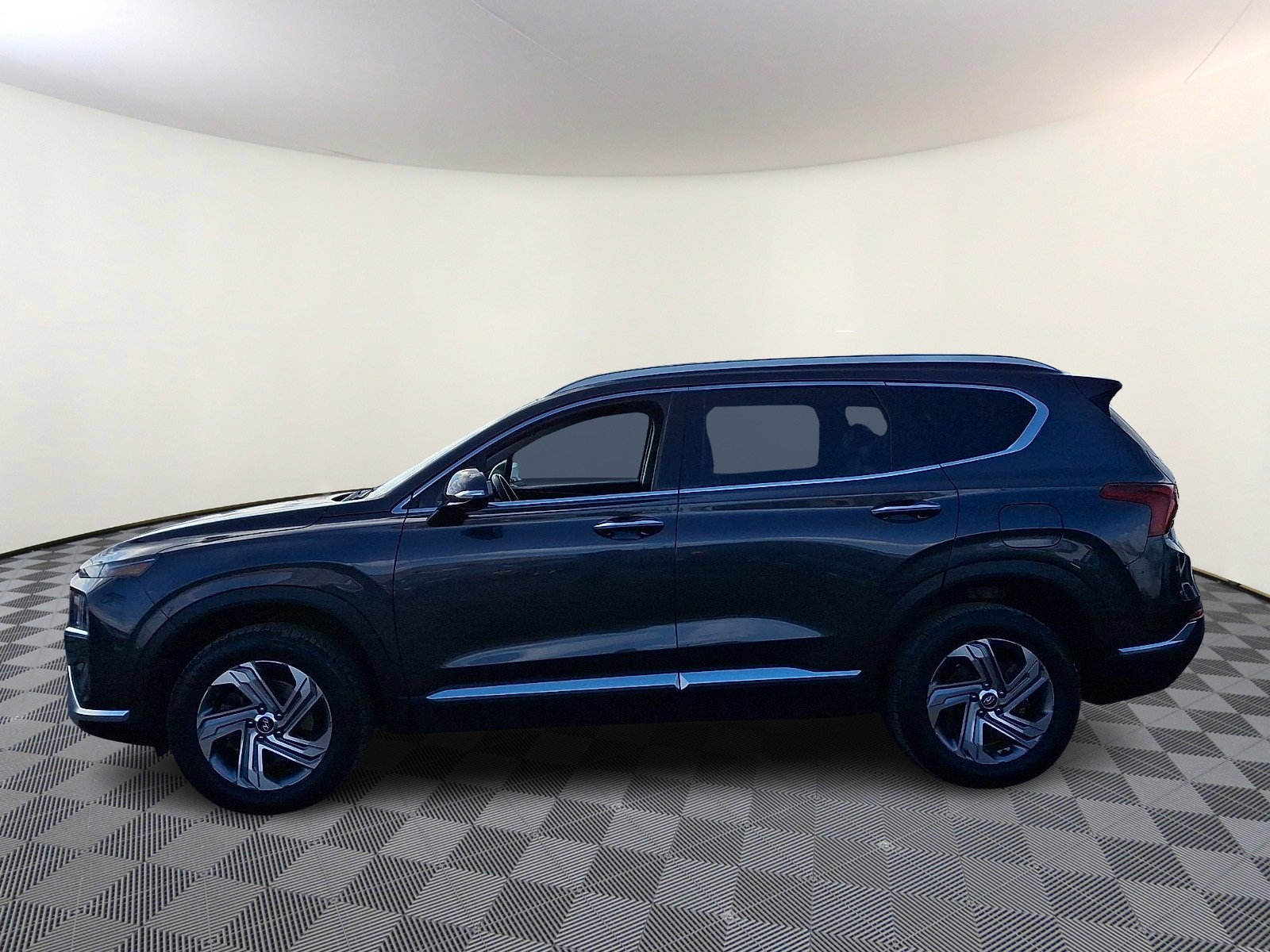 Used 2022 Hyundai Santa Fe SEL w/ Convenience + Premium Package image 4