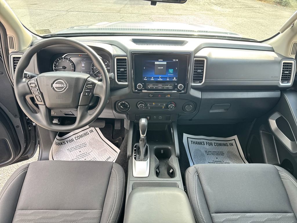 Used 2023 Nissan Frontier SV w/ Technology Package image 13