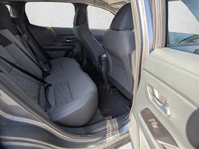 Used 2025 Nissan Kicks SV w/ Charging Package image 12