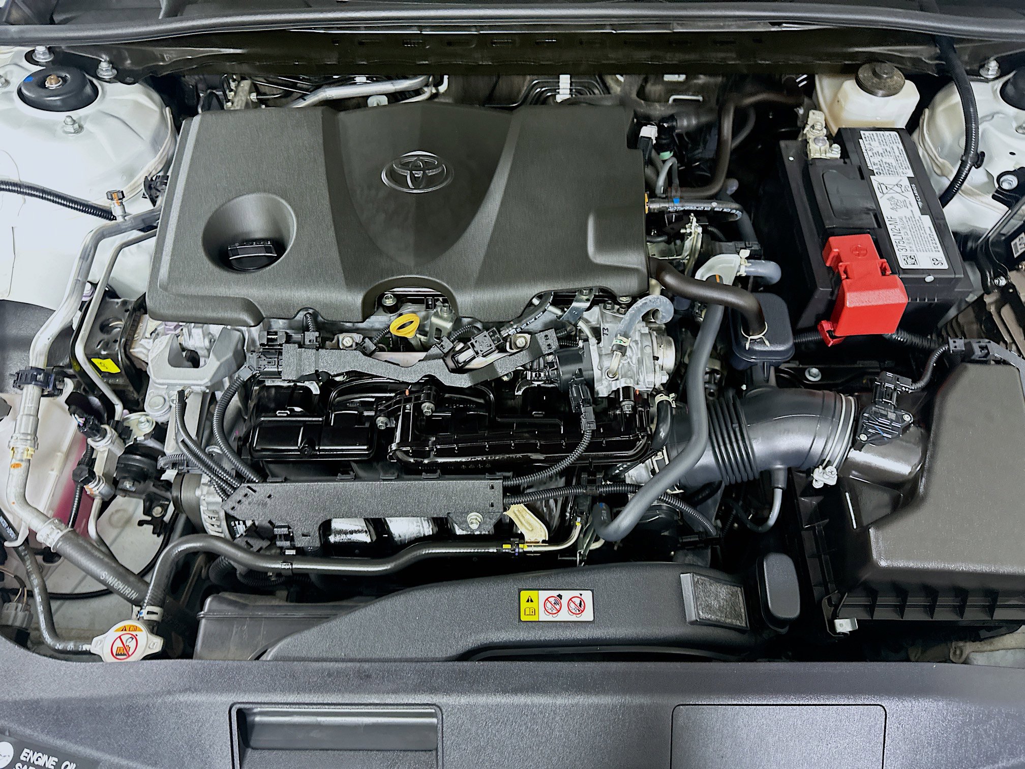 Used 2024 Toyota Camry SE FWD image 30