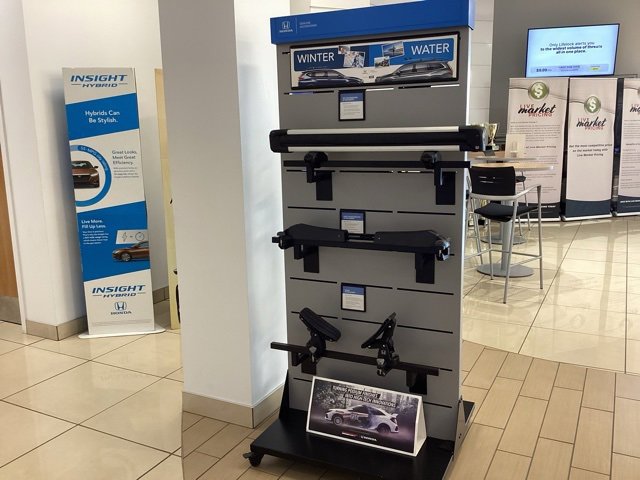 Used 2018 Jeep Grand Cherokee Limited w/ Trailer Tow Group IV image 10