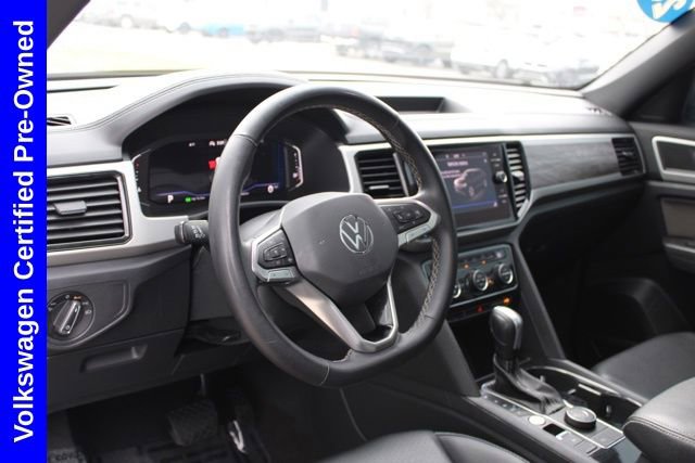 Used 2022 Volkswagen Atlas Cross Sport SE w/ Panoramic Sunroof Package image 19