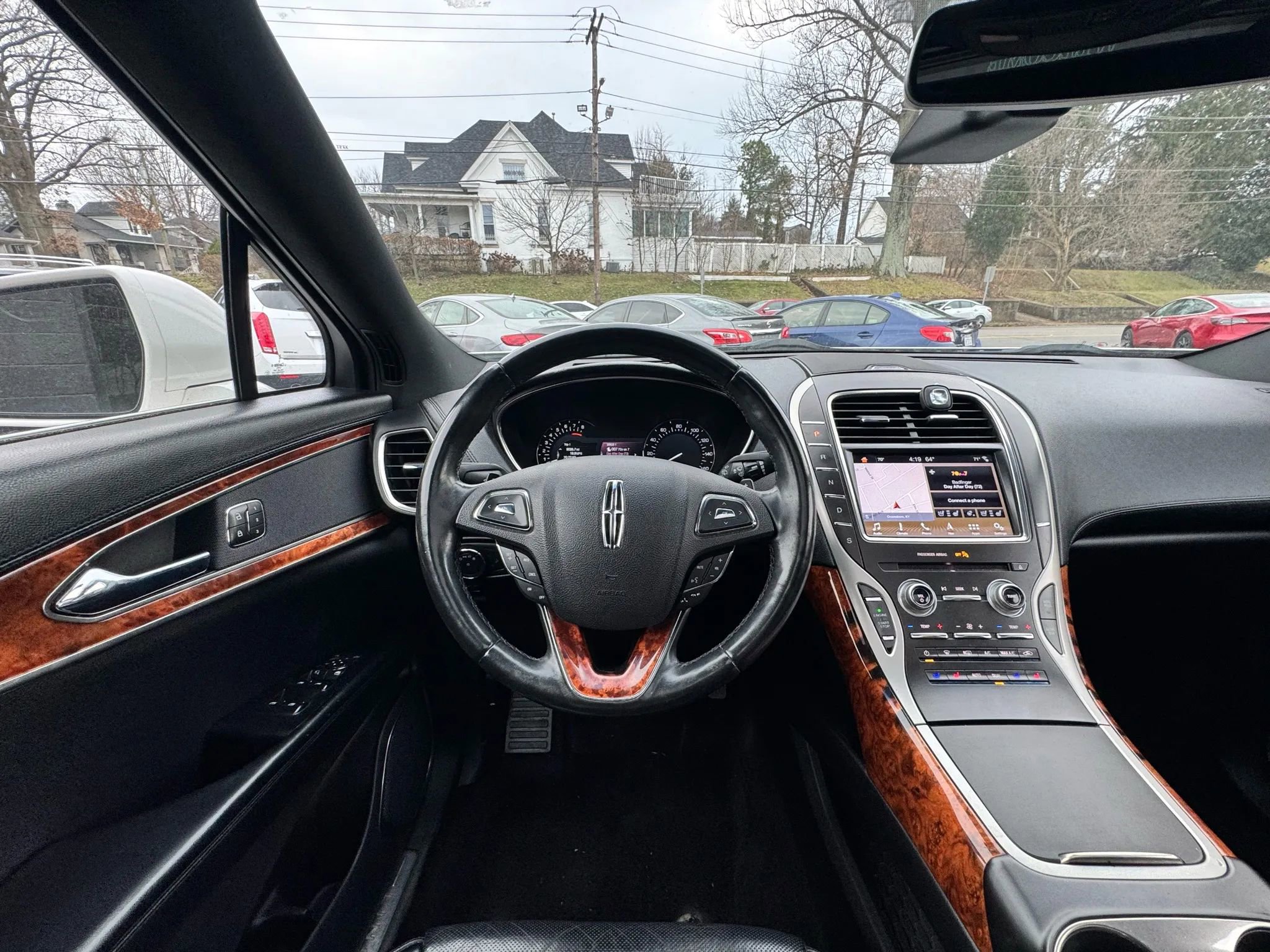 Used 2018 Lincoln MKX Reserve w/ Lincoln MKX Climate Package image 29