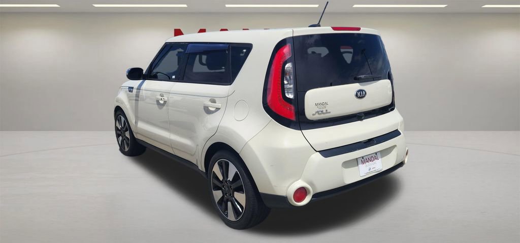 Used 2015 Kia Soul ! w/ Sun & Sound Package FWD image 6