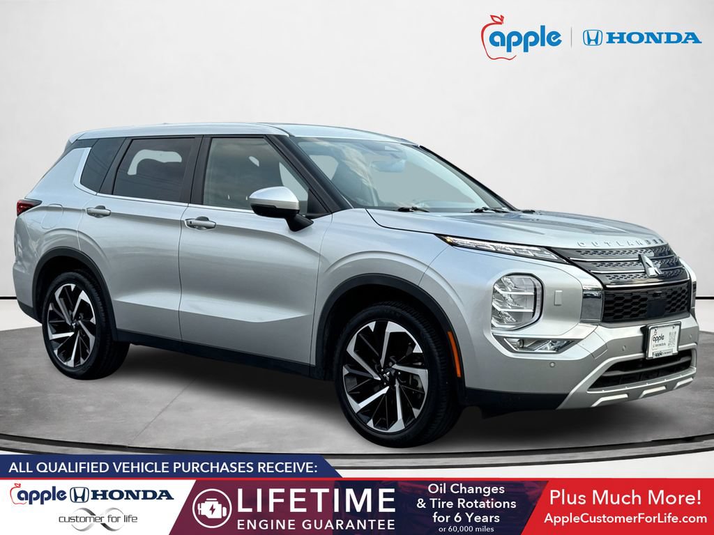 Used 2022 Mitsubishi Outlander SE