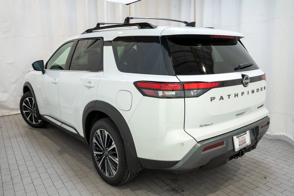 New 2026 Nissan Pathfinder Platinum image 4