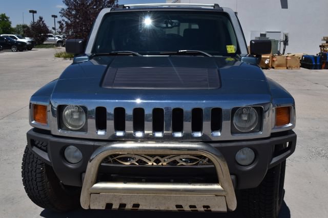 Used 2007 HUMMER H3 AWD/4WD image 2