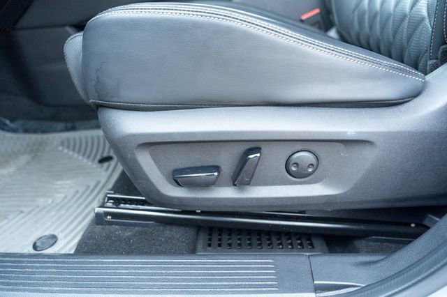 Used 2022 Nissan Rogue Platinum w/ Head-Up Display Package image 28