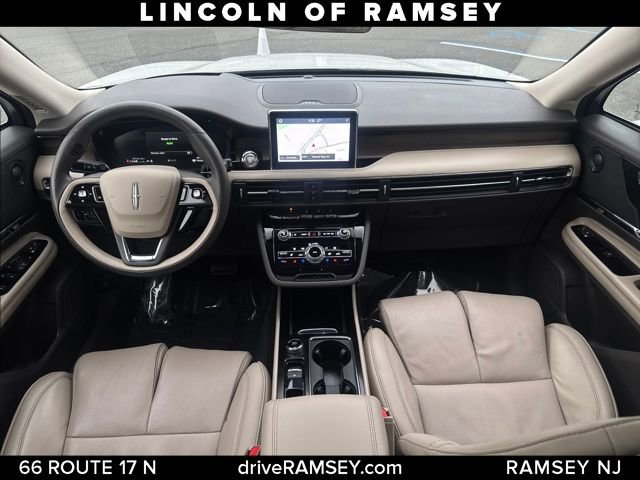 Used 2022 Lincoln Corsair Grand Touring w/ Elements Technology Bundle image 24