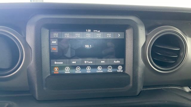 Used 2022 Jeep Wrangler Sport image 39