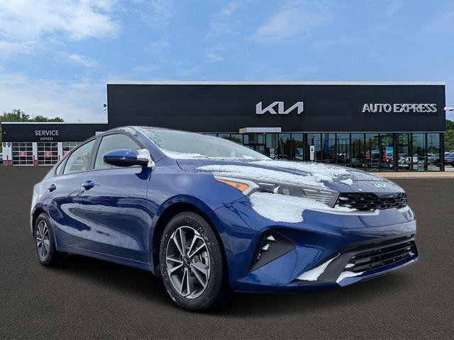 Certified 2023 Kia Forte LXS image 1