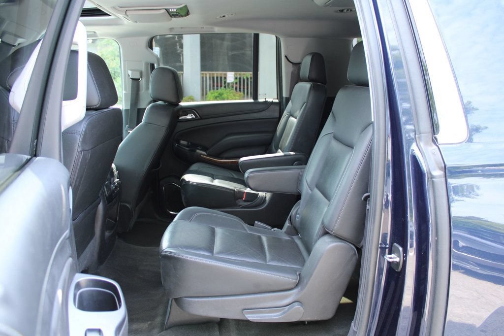Used 2017 Chevrolet Suburban Premier AWD/4WD image 34