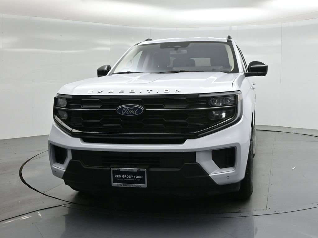 Used 2025 Ford Expedition Max Active RWD image 53