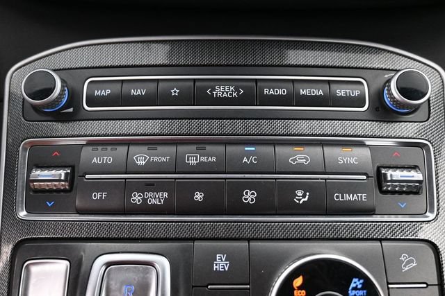 Used 2023 Hyundai Santa Fe Limited AWD/4WD image 25