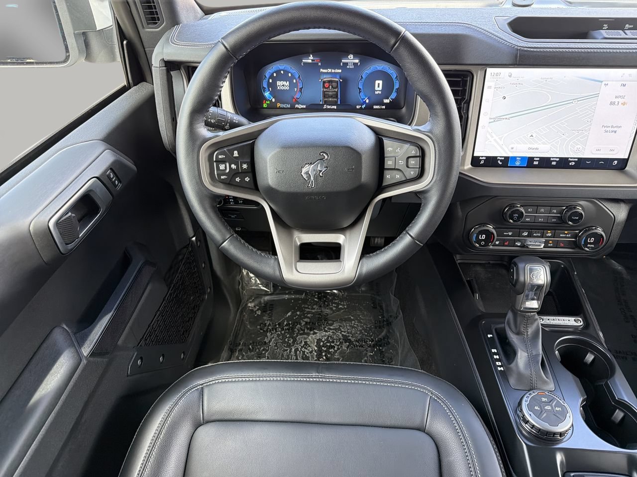 Used 2026 Ford Bronco Outer Banks AWD/4WD image 13