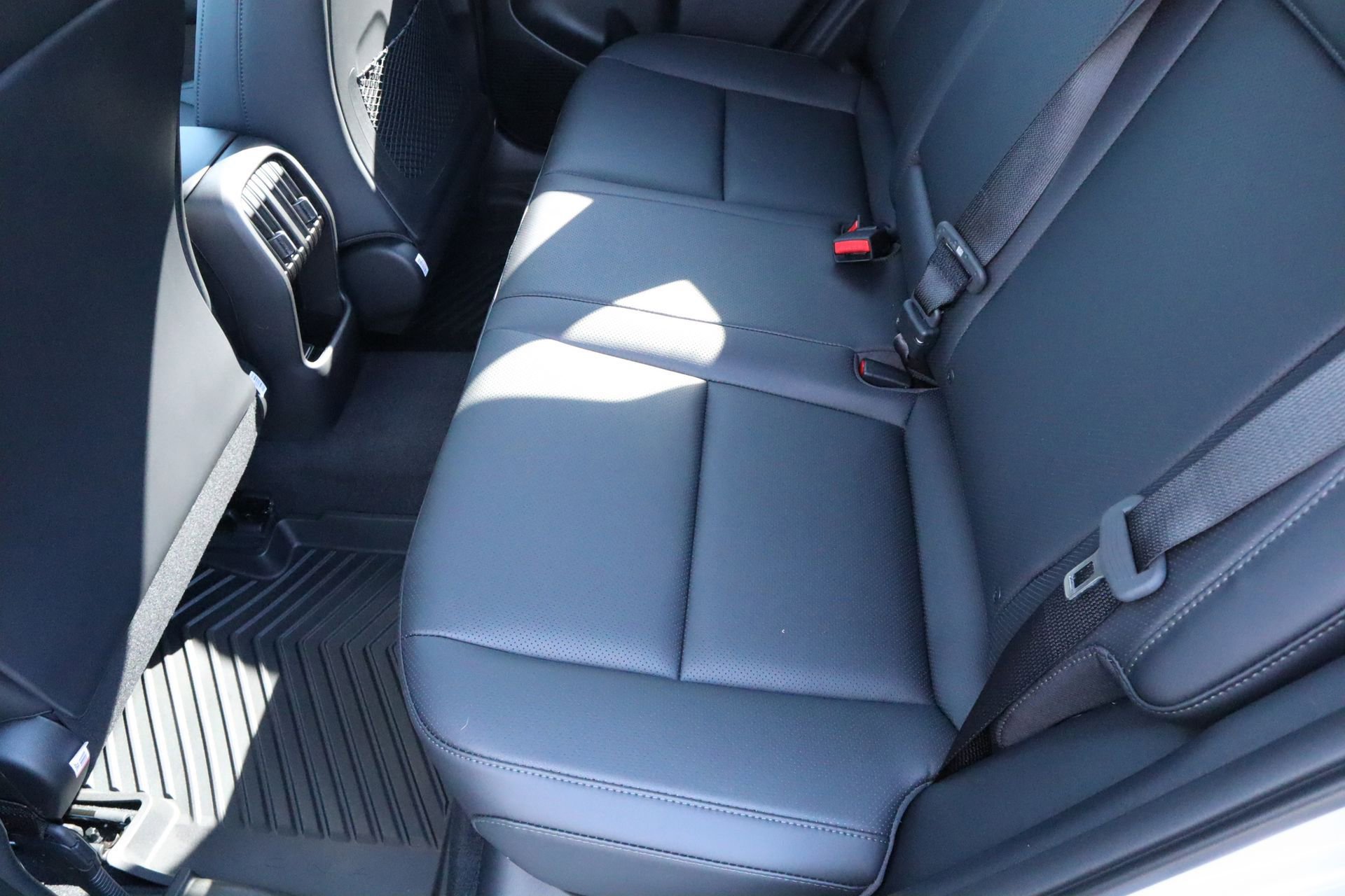 New 2026 Hyundai Kona Limited FWD image 17