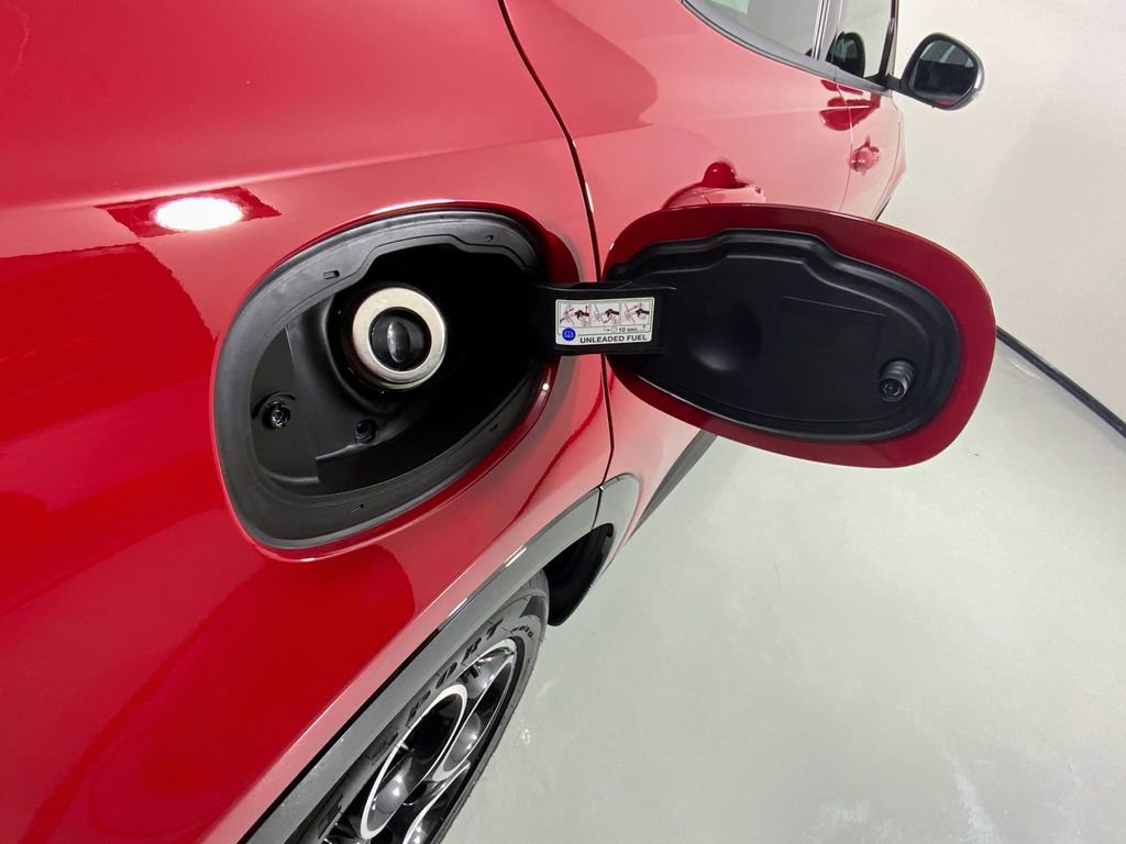 New 2025 Alfa Romeo Tonale AWD/4WD image 4