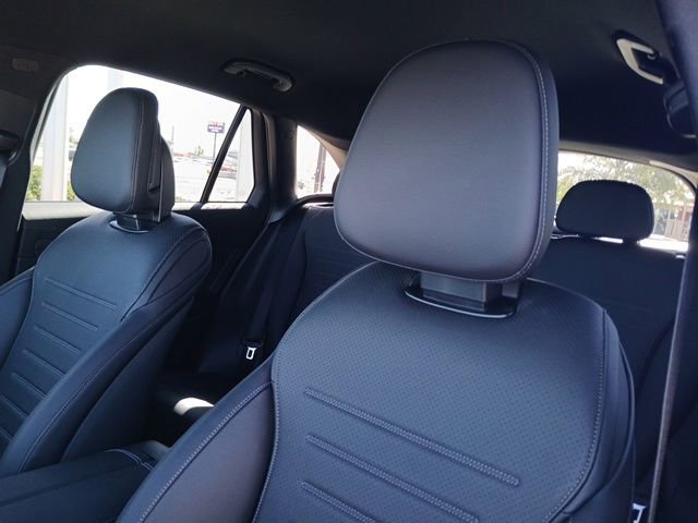 Used 2025 Mercedes-Benz GLC 350e GLC 350e 4MATIC image 29