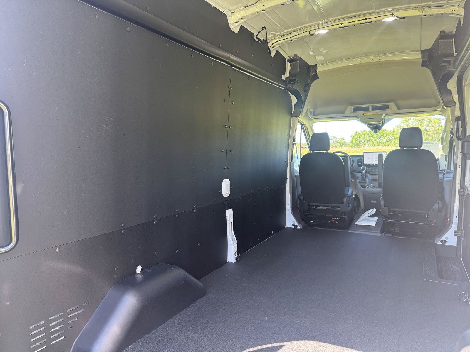 New 2026 Ford Transit 350 148 High Roof w/ Exterior Upgrade Package RWD image 4