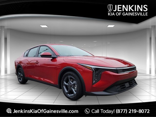 New 2025 Kia K4 LXS