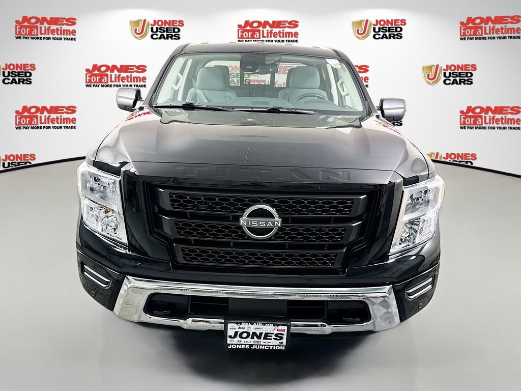 Certified 2024 Nissan Titan SV w/ SV Convenience Package AWD/4WD image 11