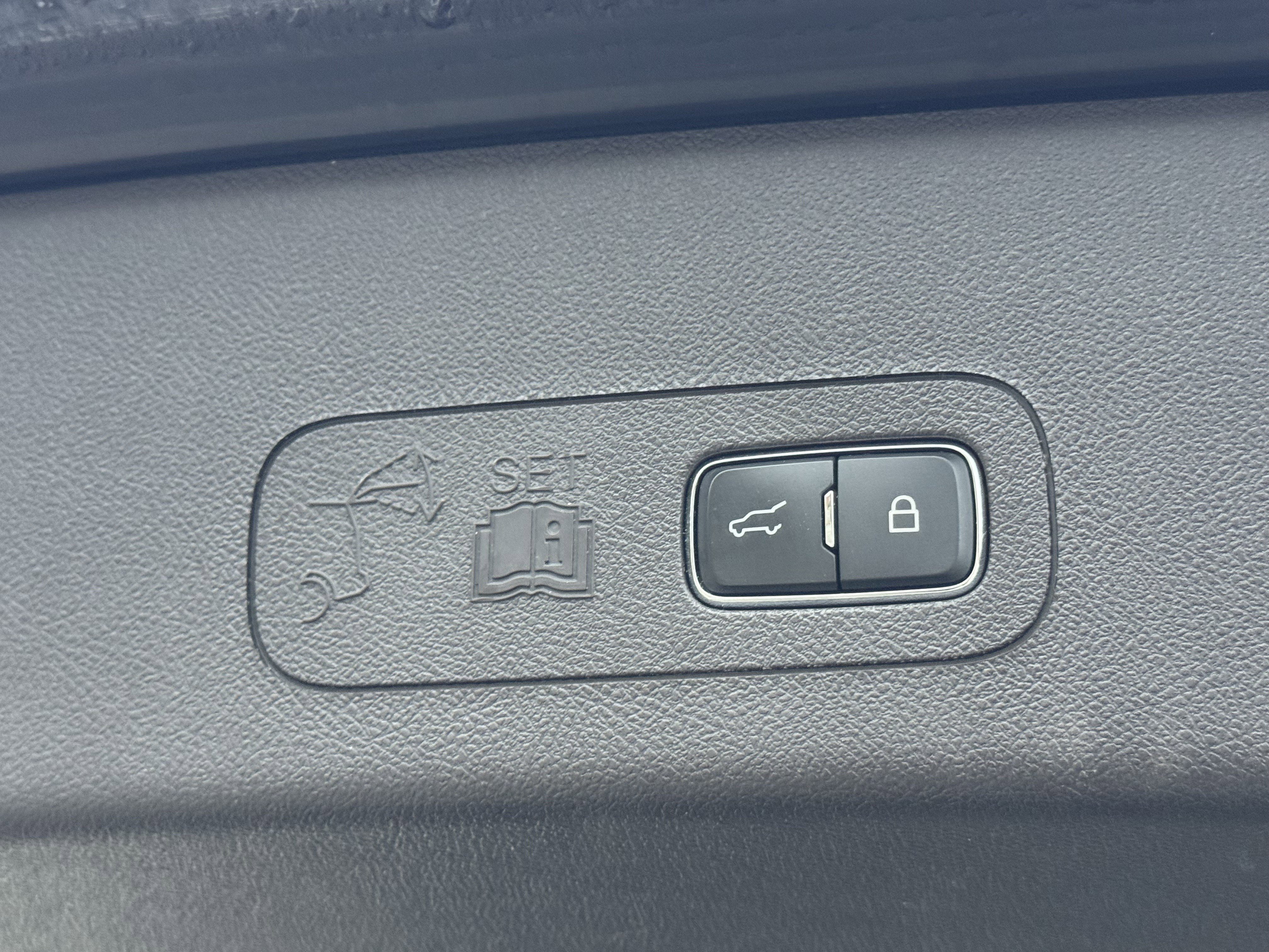 Used 2022 Lincoln Aviator Black Label w/ Dynamic Handling Package image 39