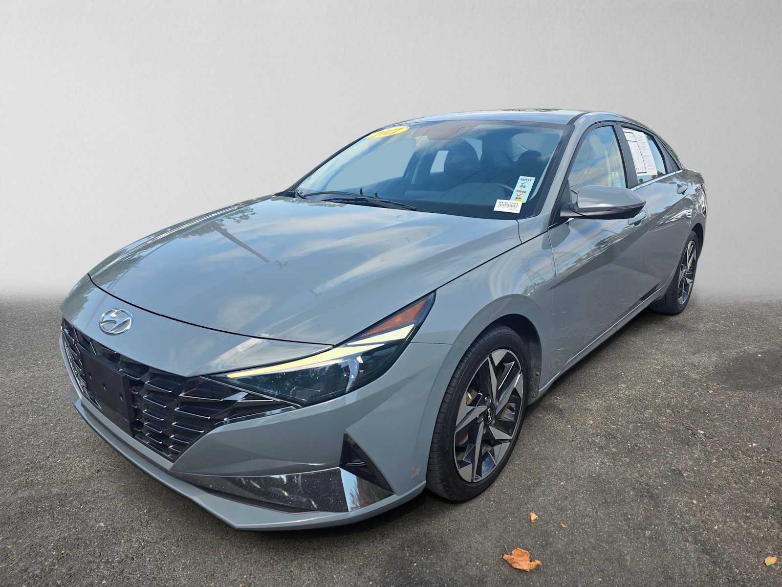 Used 2021 Hyundai Elantra Limited FWD image 7