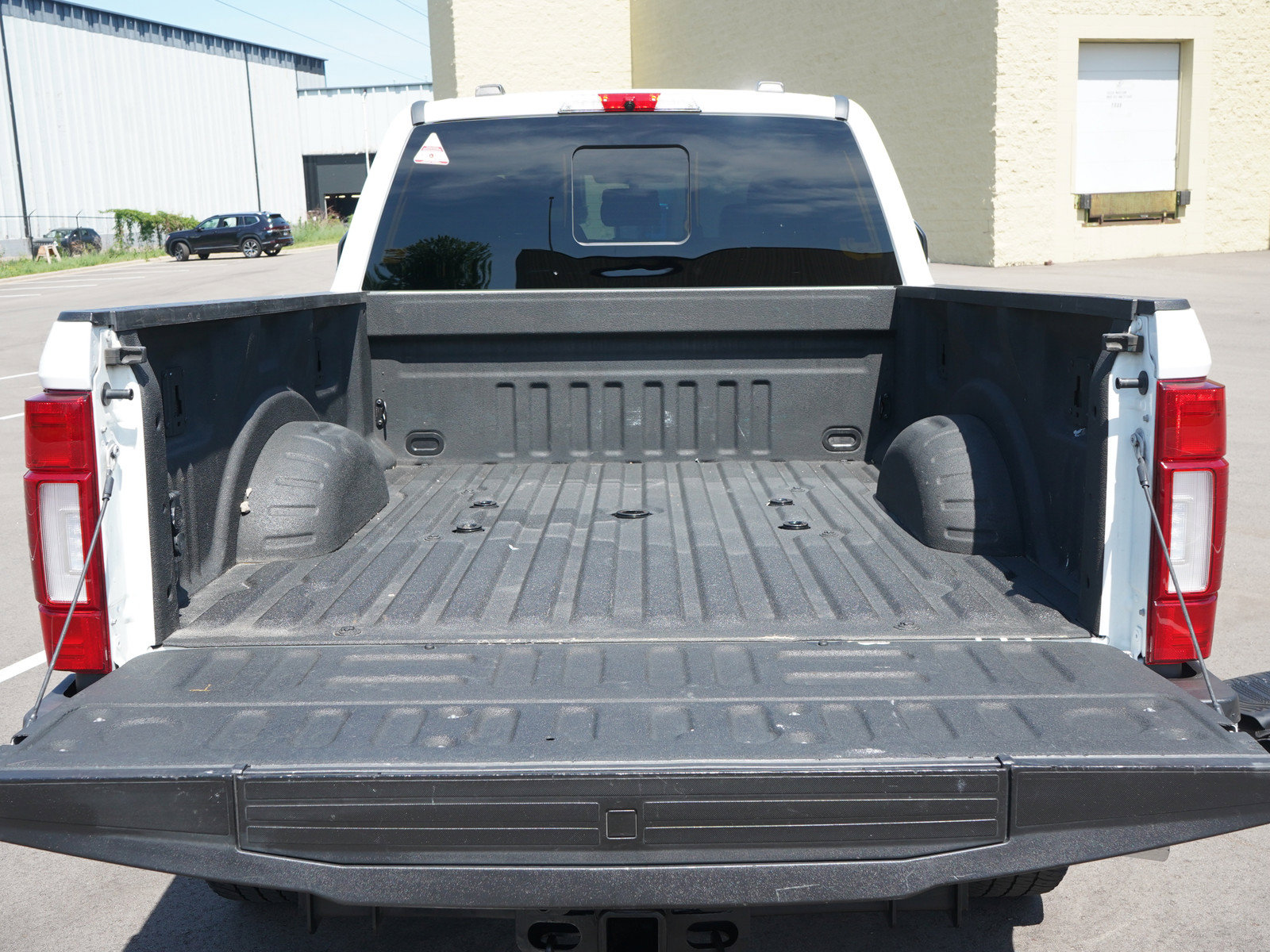 Used 2022 Ford F350 Platinum AWD/4WD image 17