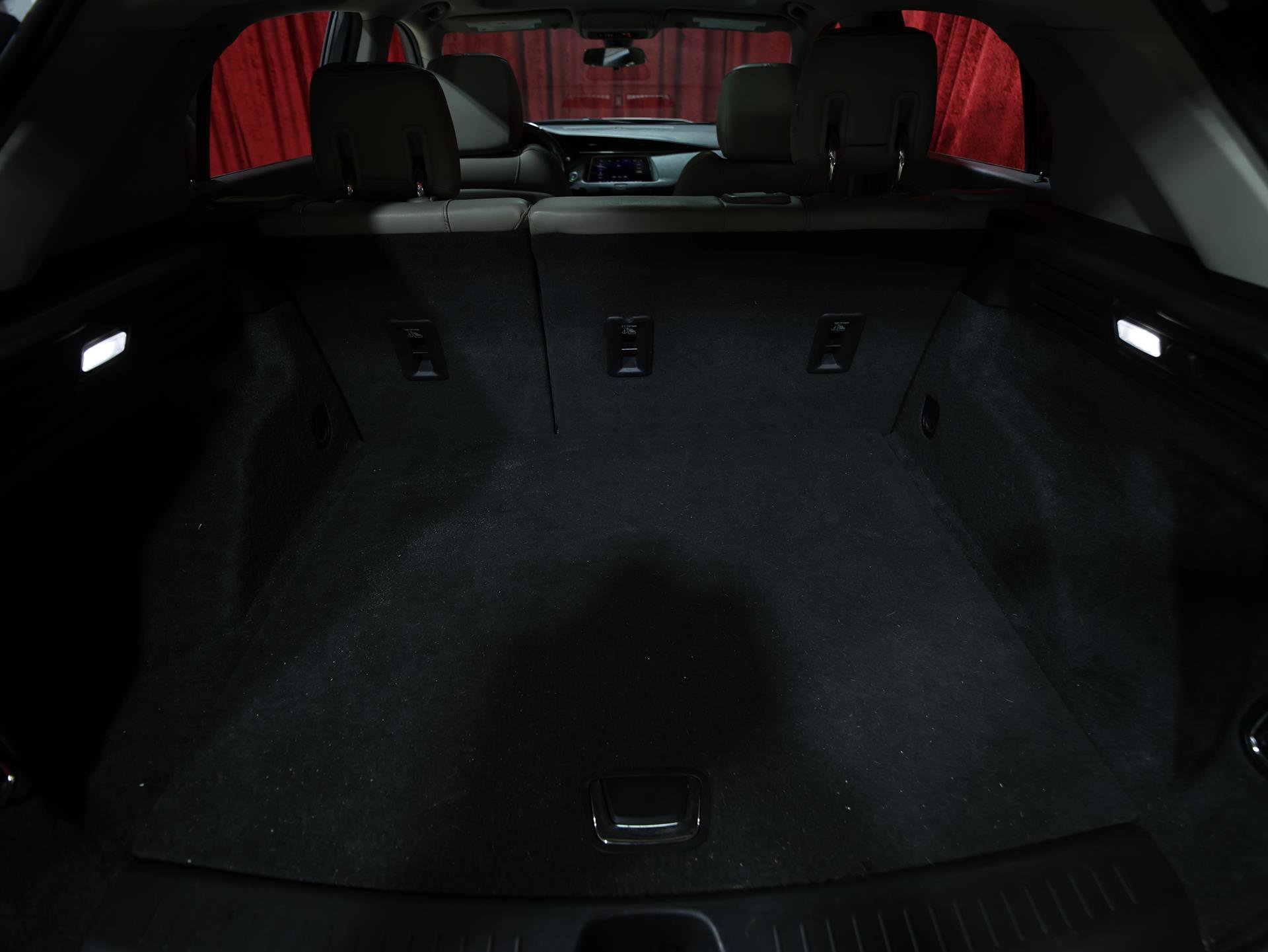 Used 2019 Cadillac XT4 Luxury image 24